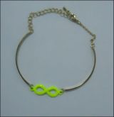 Pulseira infinito verde neon